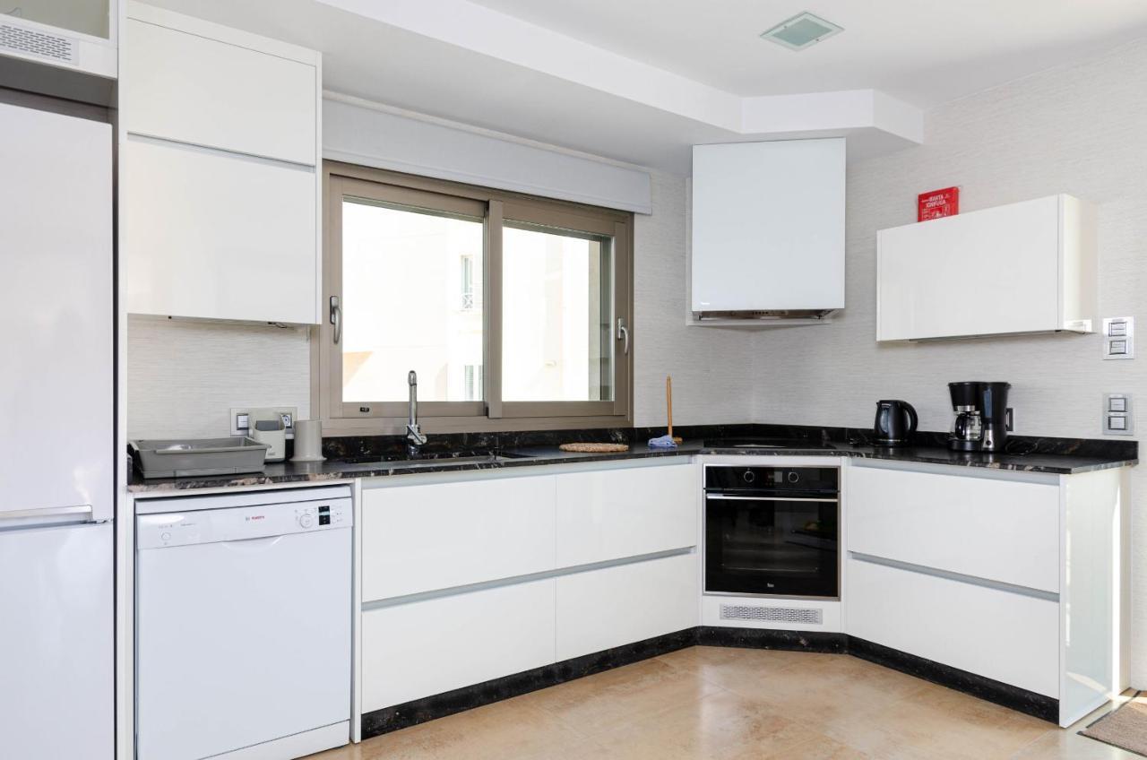 Yourhouse Antonia, Sea View House With Terrace Vakantiehuis *